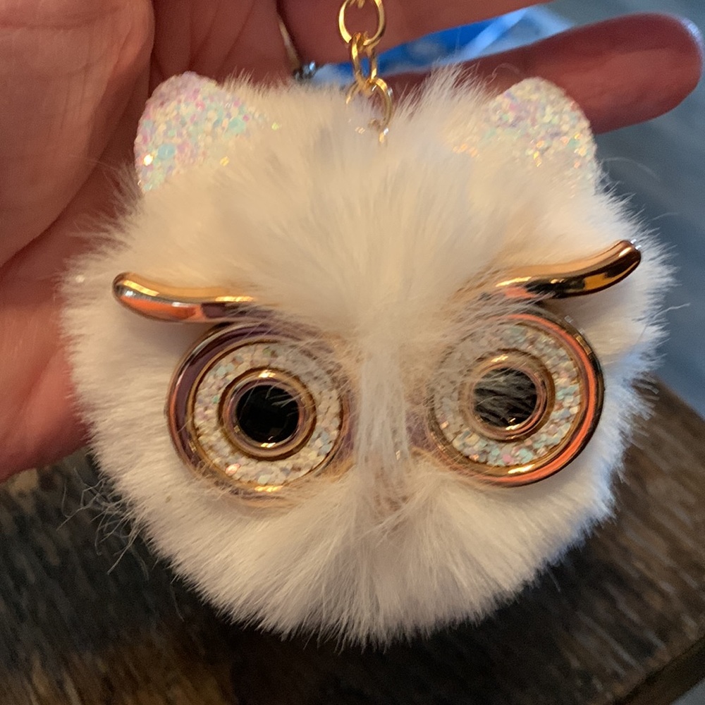 Harry potter Inspired Plush Owl Keychain/Bag Charm Various colors - Picture 2 of 4